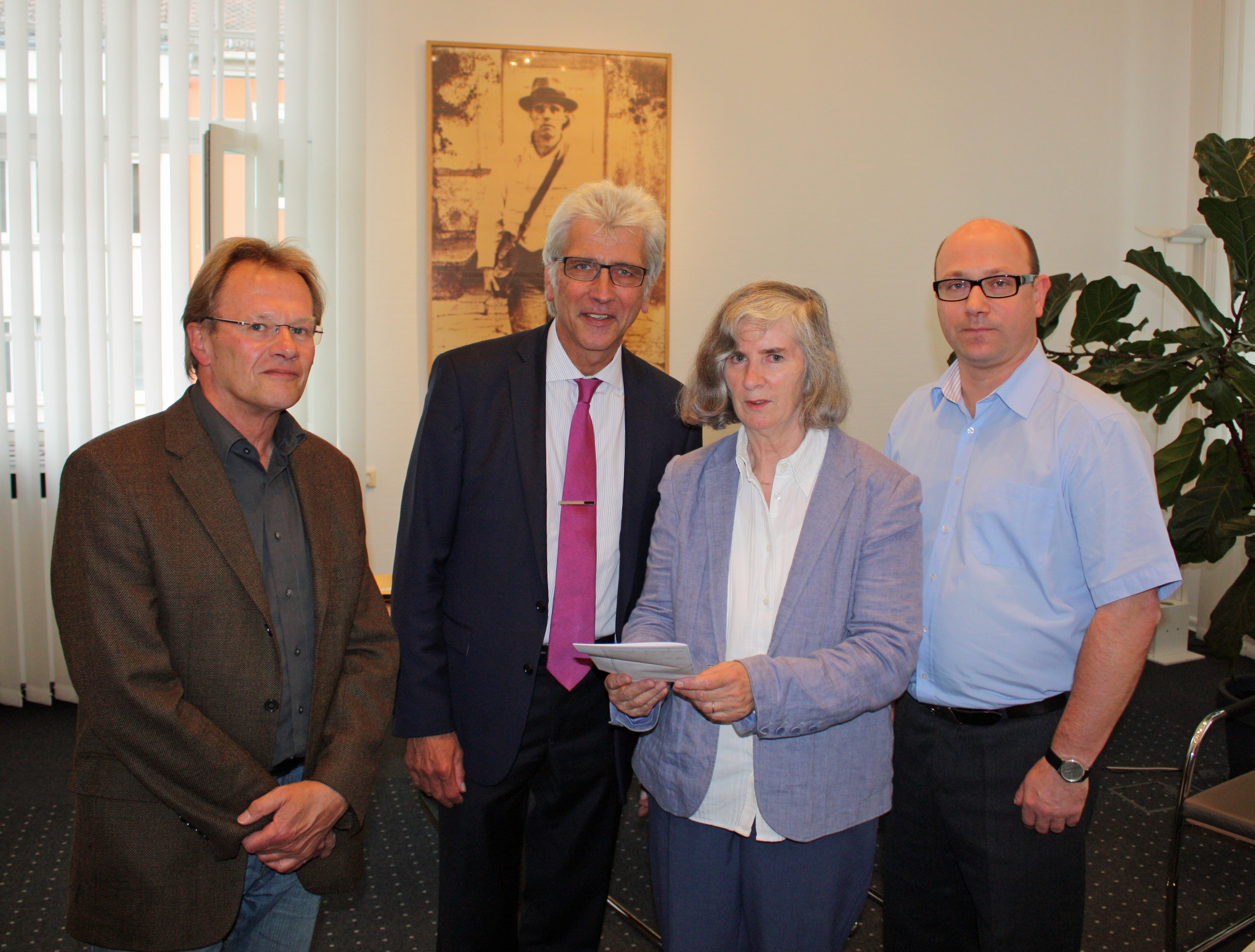 Gisela Lüning bei OB Hilgen